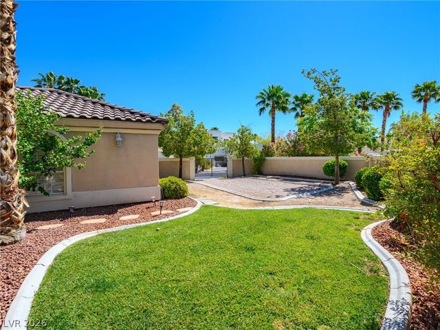 5228 Sandy Cactus Lane, Las Vegas, NV 89149