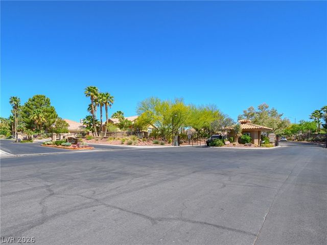 5228 Sandy Cactus Lane, Las Vegas, NV 89149