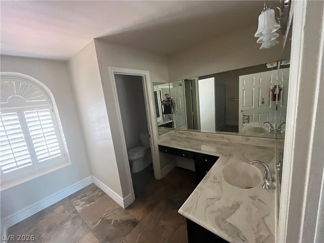 5228 Sandy Cactus Lane, Las Vegas, NV 89149