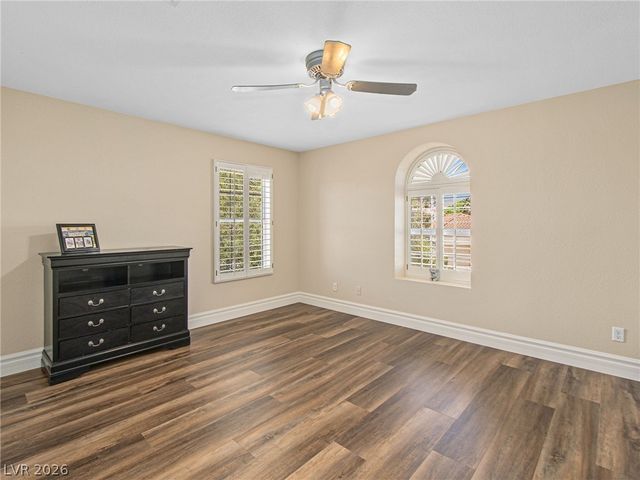 5228 Sandy Cactus Lane, Las Vegas, NV 89149