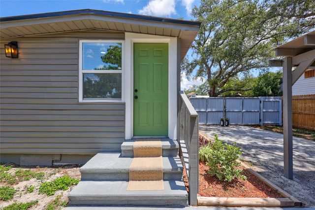 5000 43RD AVENUE N, St Petersburg, FL 33709