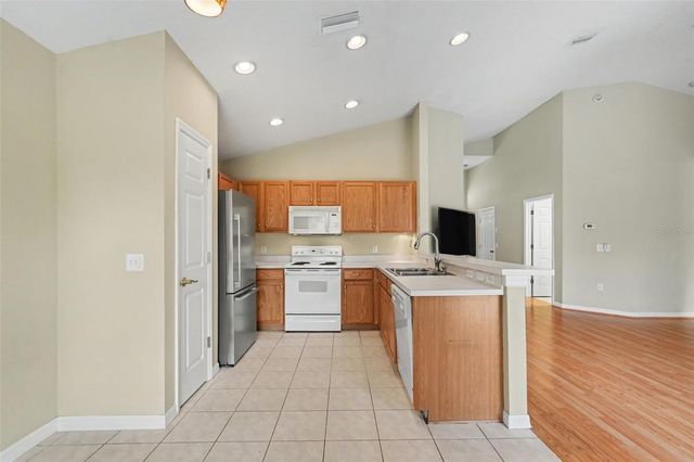 9407 CYPRESS HARBOR DRIVE, Gibsonton, FL 33534
