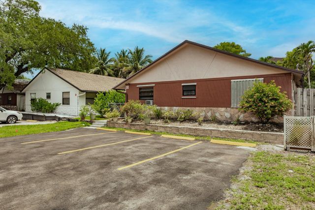 1786 SW 22nd Street 2, Fort Lauderdale, FL 33315