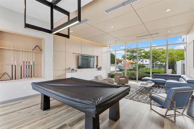 6611 NW 102nd Path, Doral, FL 33178