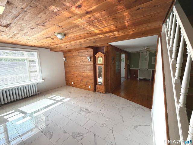 33 Chestnut Grove Road, Watertown, CT 06795