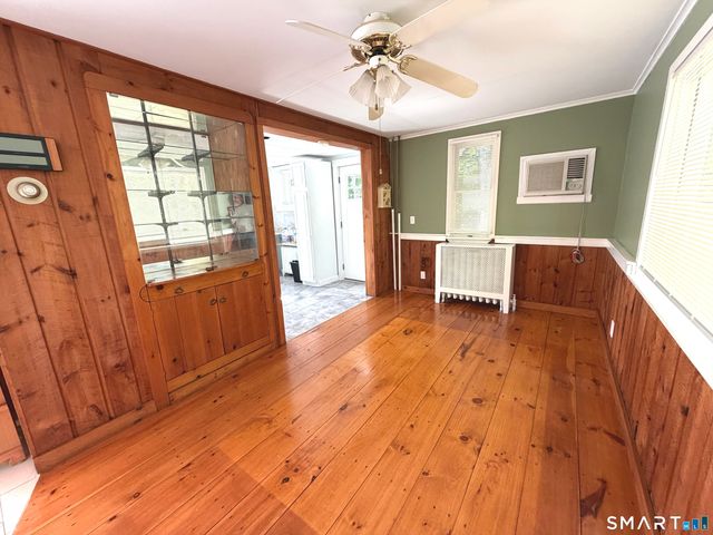 33 Chestnut Grove Road, Watertown, CT 06795
