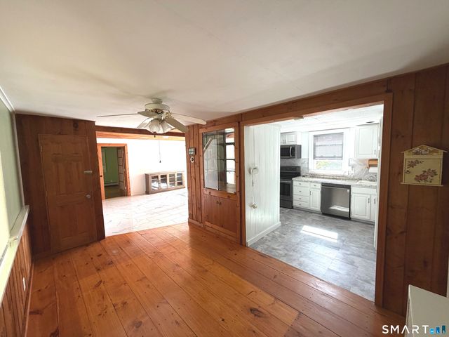 33 Chestnut Grove Road, Watertown, CT 06795
