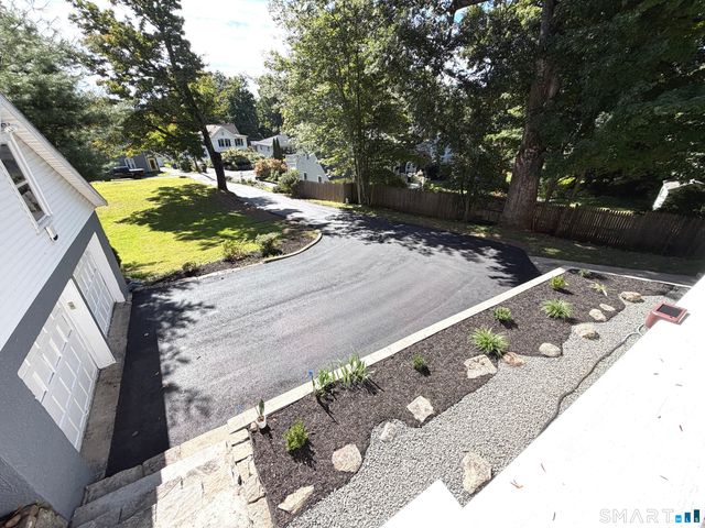 33 Chestnut Grove Road, Watertown, CT 06795