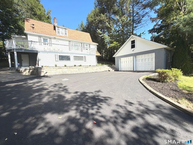 33 Chestnut Grove Road, Watertown, CT 06795