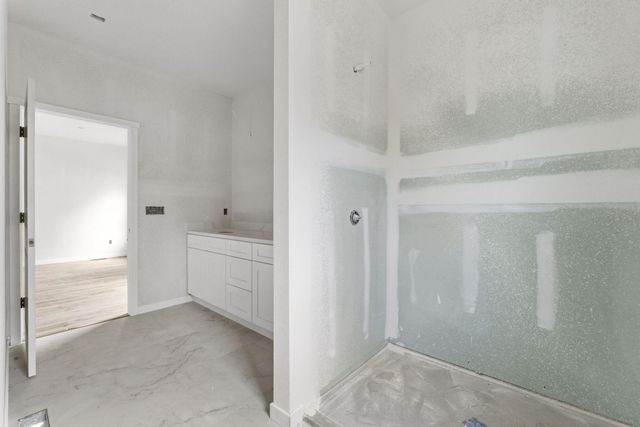 136 E Kelce Lane, Republic, MO 65738