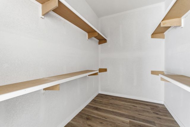 136 E Kelce Lane, Republic, MO 65738