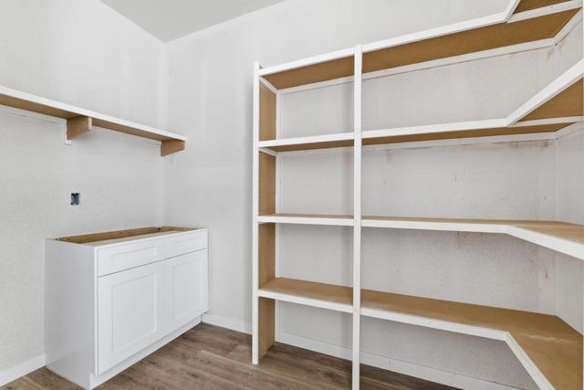 136 E Kelce Lane, Republic, MO 65738