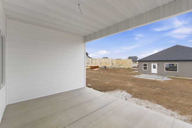 136 E Kelce Lane, Republic, MO 65738