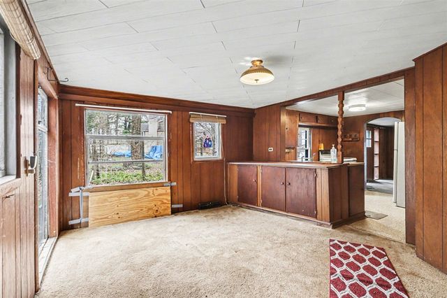 11790 Lakeway Drive, Plainwell, MI 49080