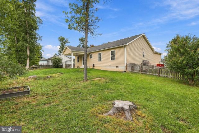 238 BASIN DR, Inwood, WV 25428