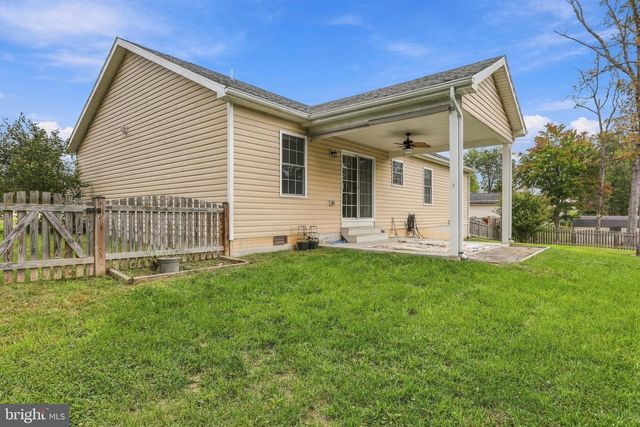 238 BASIN DR, Inwood, WV 25428