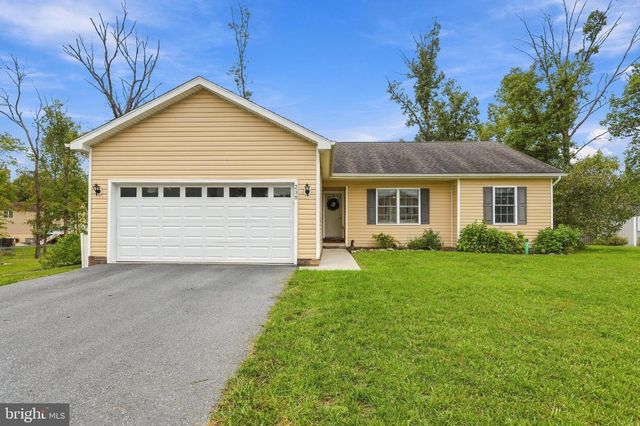 238 BASIN DR, Inwood, WV 25428