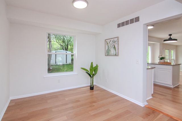 3044 Turnberry Lane, Ann Arbor, MI 48108