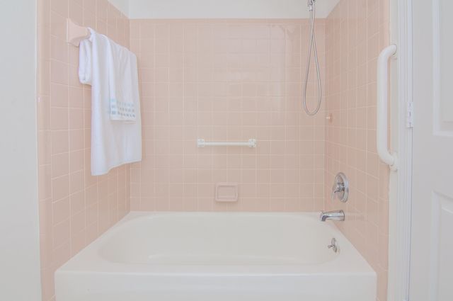 3044 Turnberry Lane, Ann Arbor, MI 48108