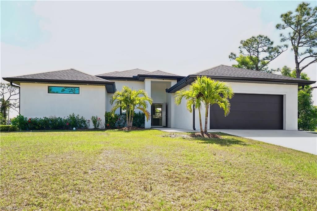 4309 38th AVE, Cape Coral, FL 33993