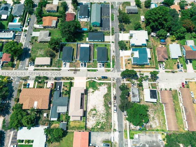 1000 NW 4 Ave, Hallandale Beach, FL 33009