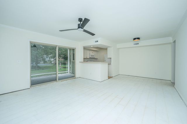 1839 Villa Maison B, Mount Pleasant, SC 29464