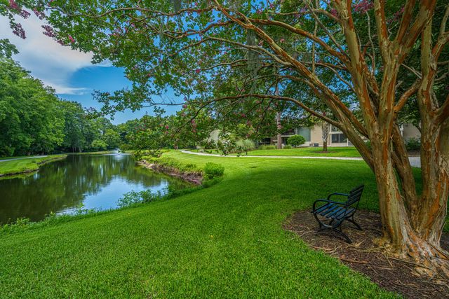 1839 Villa Maison B, Mount Pleasant, SC 29464