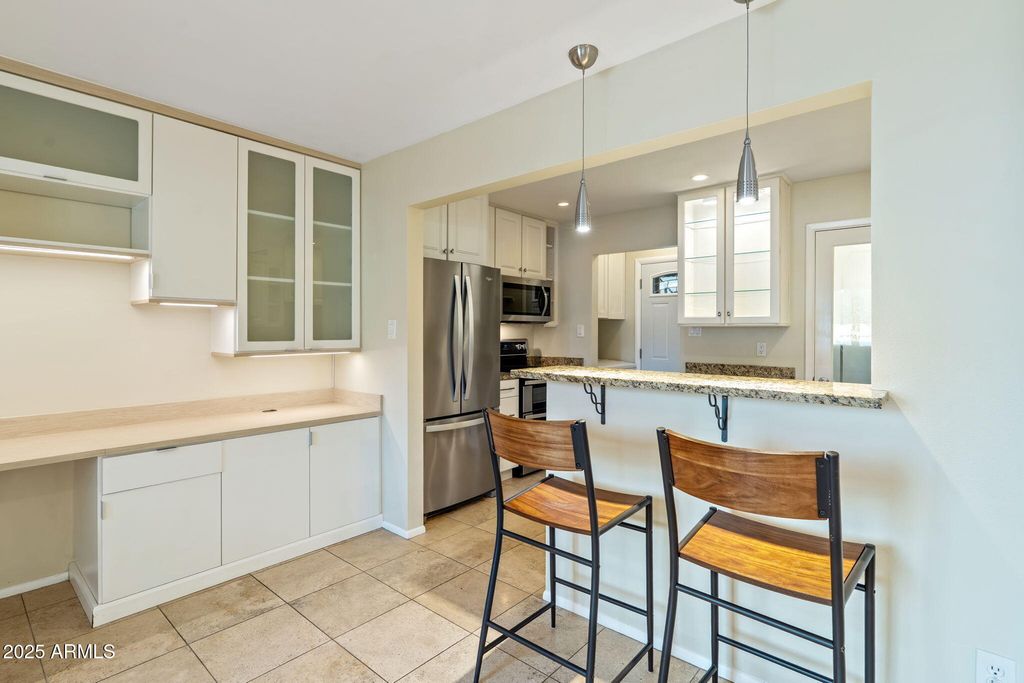 Image 17 of property listing at 5324 N 78TH Place, Scottsdale, AZ 85250