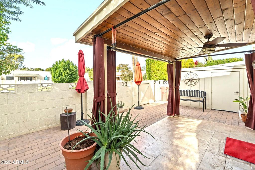 Image 33 of property listing at 5324 N 78TH Place, Scottsdale, AZ 85250