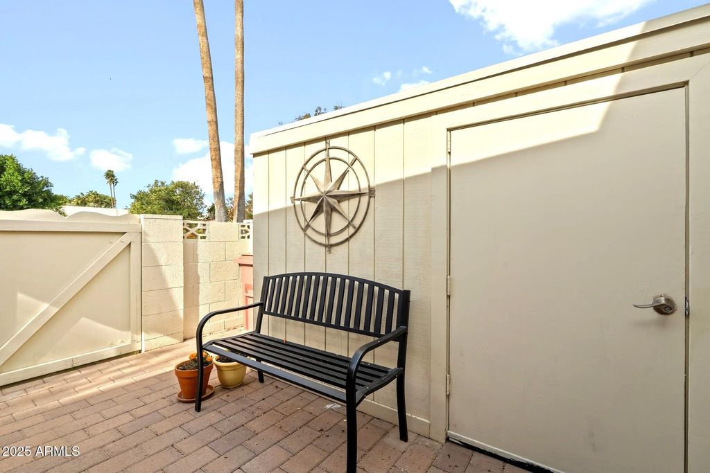 Image 36 of property listing at 5324 N 78TH Place, Scottsdale, AZ 85250