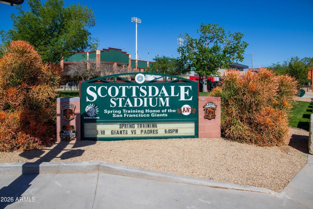 Image 49 of property listing at 5324 N 78TH Place, Scottsdale, AZ 85250