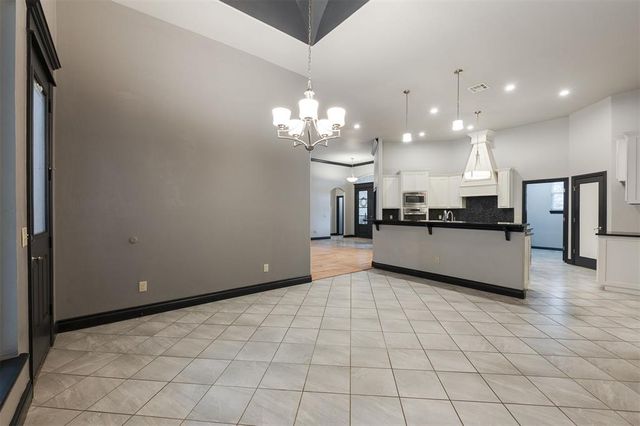 10404 Cherrywood Drive, Oklahoma City, OK 73151