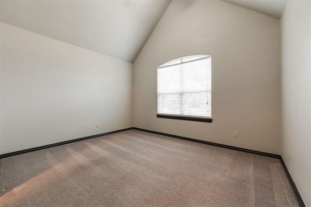 10404 Cherrywood Drive, Oklahoma City, OK 73151