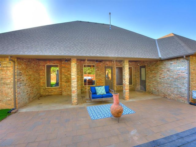 10404 Cherrywood Drive, Oklahoma City, OK 73151