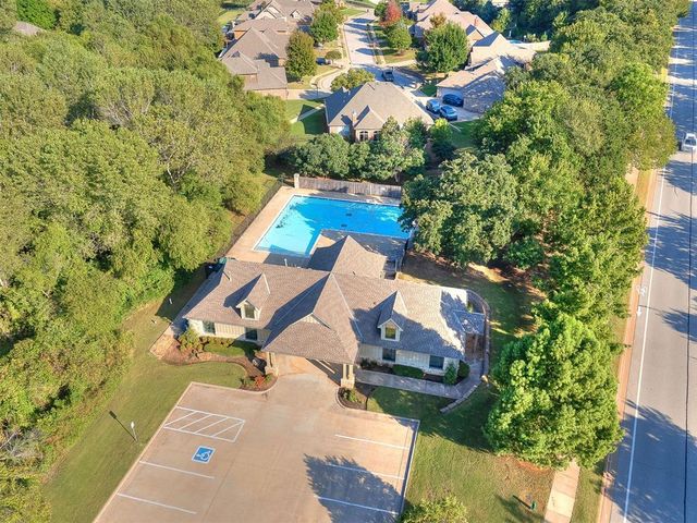 10404 Cherrywood Drive, Oklahoma City, OK 73151