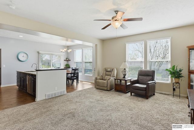 16611 Dora Hamann Parkway, Omaha, NE 68116