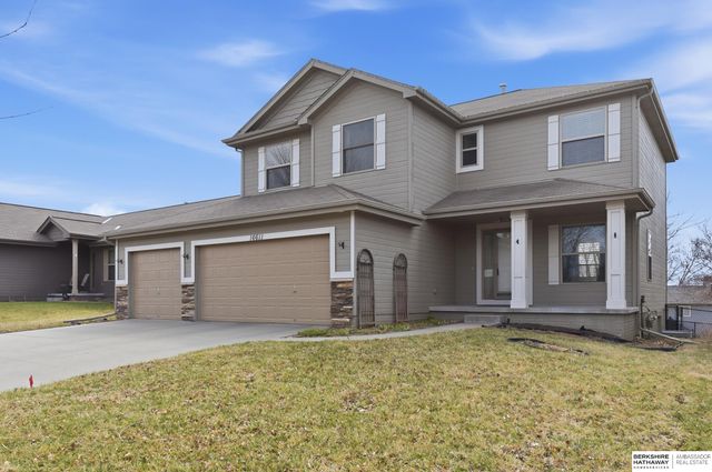 16611 Dora Hamann Parkway, Omaha, NE 68116