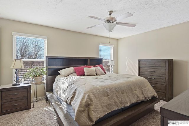 16611 Dora Hamann Parkway, Omaha, NE 68116