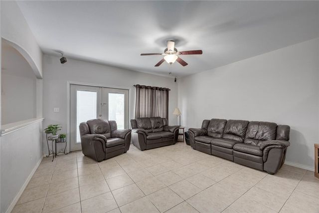 2234 Richland Dr, Corpus Christi, TX 78418