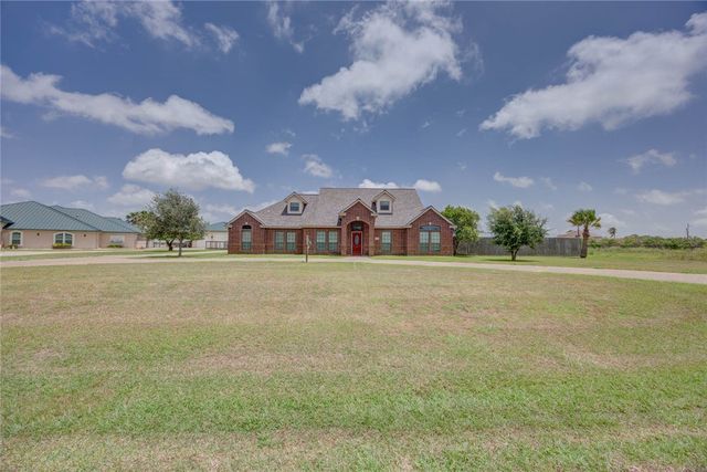 2234 Richland Dr, Corpus Christi, TX 78418