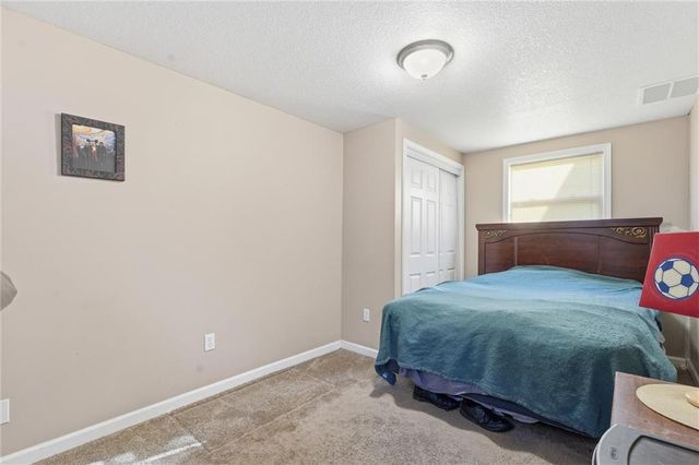 1005 NE 46th Street, Kansas City, MO 64116