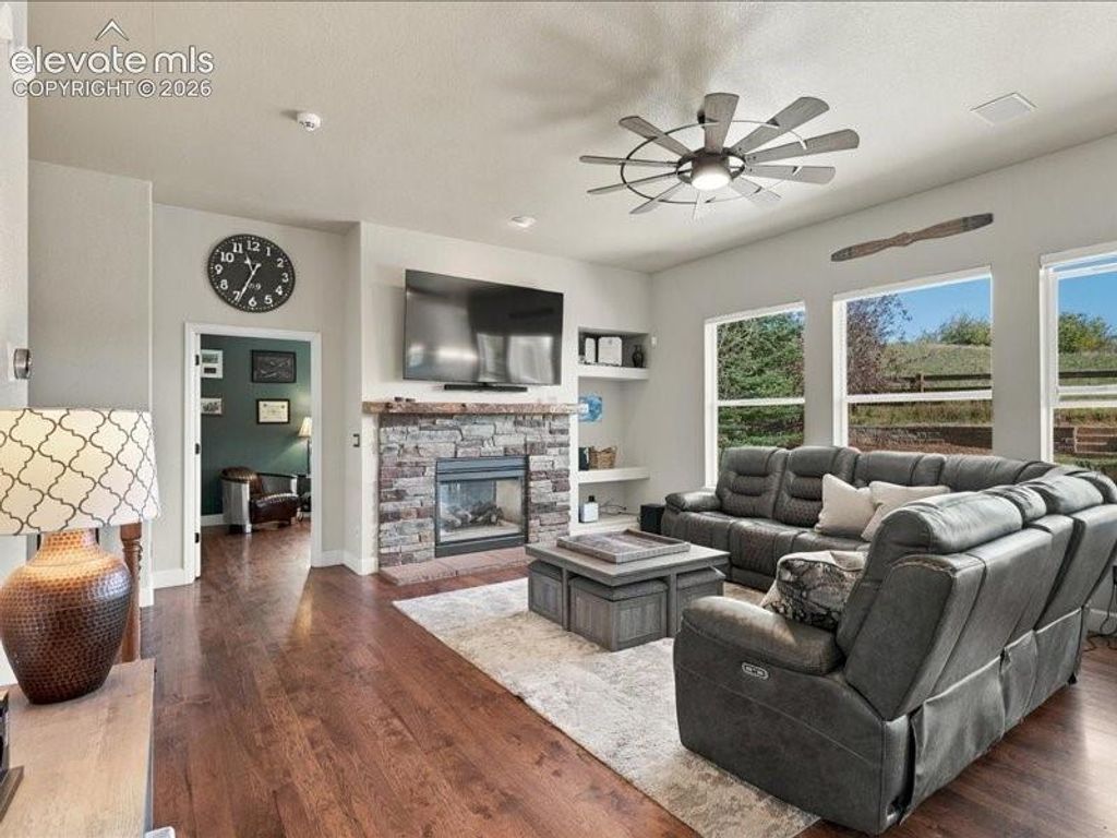 589 Burke Hollow Drive, Monument, CO 80132 — photo 4
