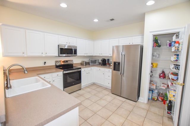 2450 Marsh Glen Dr Unit 321, North Myrtle Beach, SC 29582