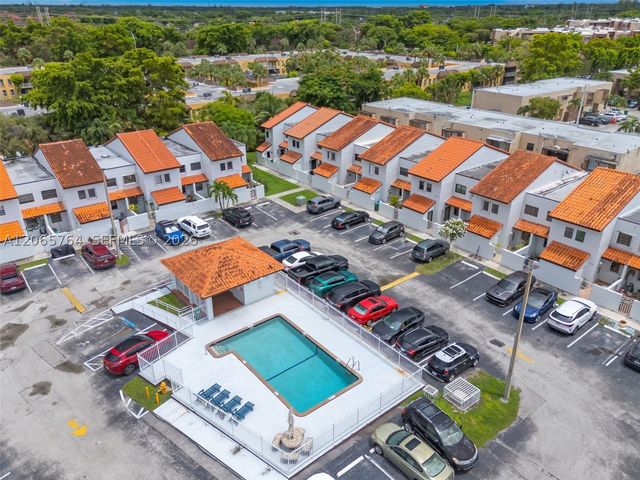 6231 SW 138th Ct, Miami, FL 33183