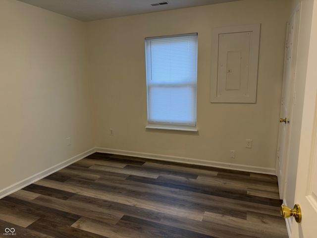 4930 Elliott Avenue, Indianapolis, IN 46201