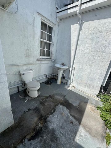 3175 NW 27th St, Miami, FL 33142