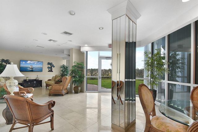 3870 N Highway A1a 805, Fort Pierce, FL 34949