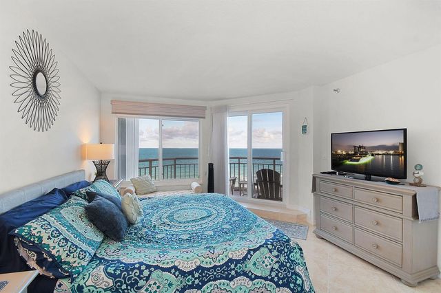 3870 N Highway A1a 805, Fort Pierce, FL 34949