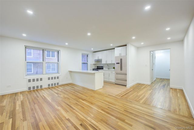 34-10 75 Street 1E, Jackson Heights, NY 11372