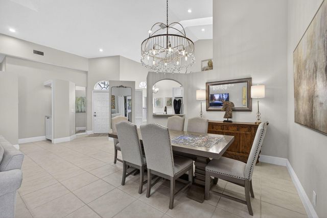 2802 Sabal Palm Lane, Palm Beach Gardens, FL 33418